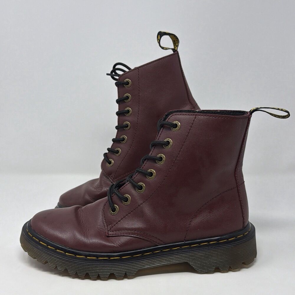 Dr Martens Luana 8 Eye Boots Cherry Red Leather Lace Up Womens 7 EU 38 Combat